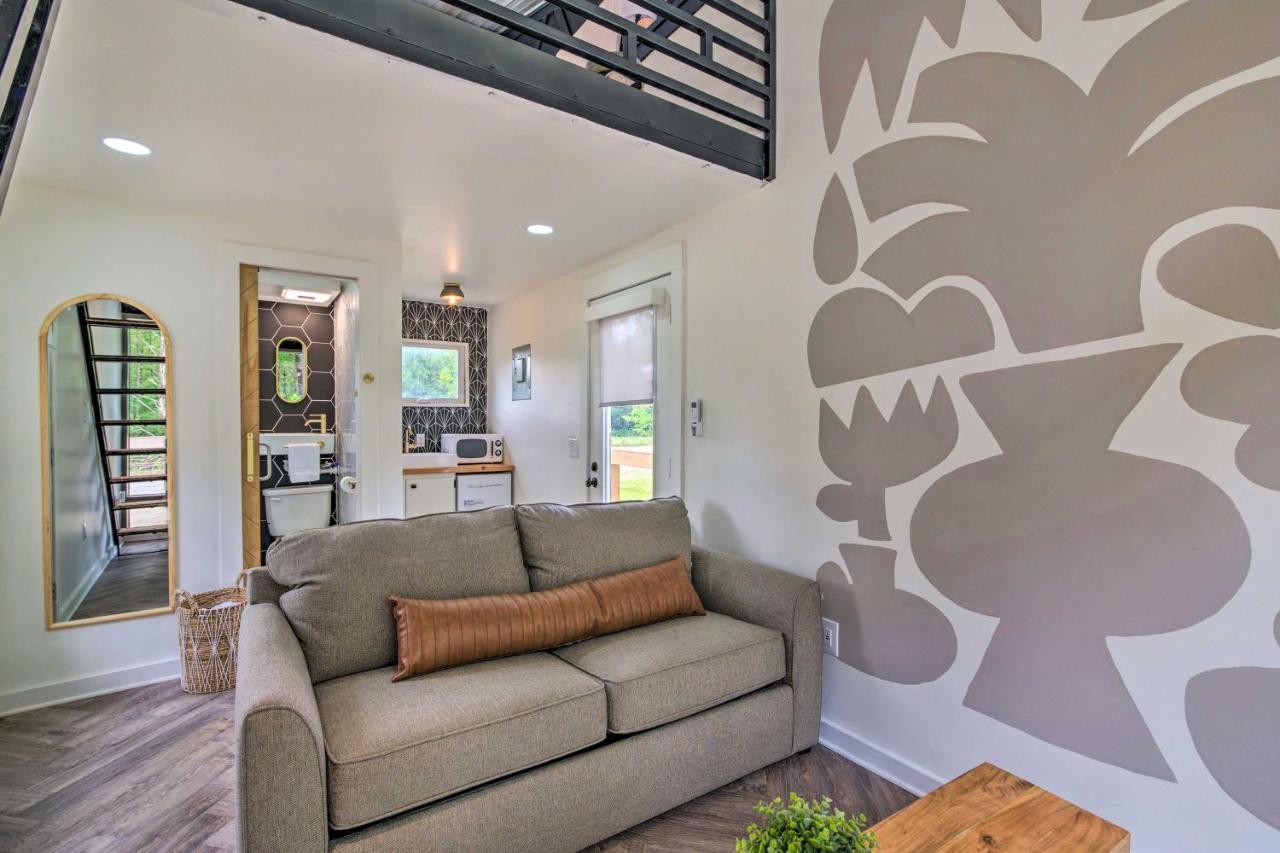 Chic Tiny Home Retreat About 2 Mi To Msu Campus! Starkville Exteriör bild