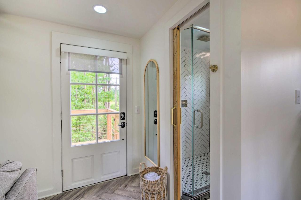 Chic Tiny Home Retreat About 2 Mi To Msu Campus! Starkville Exteriör bild